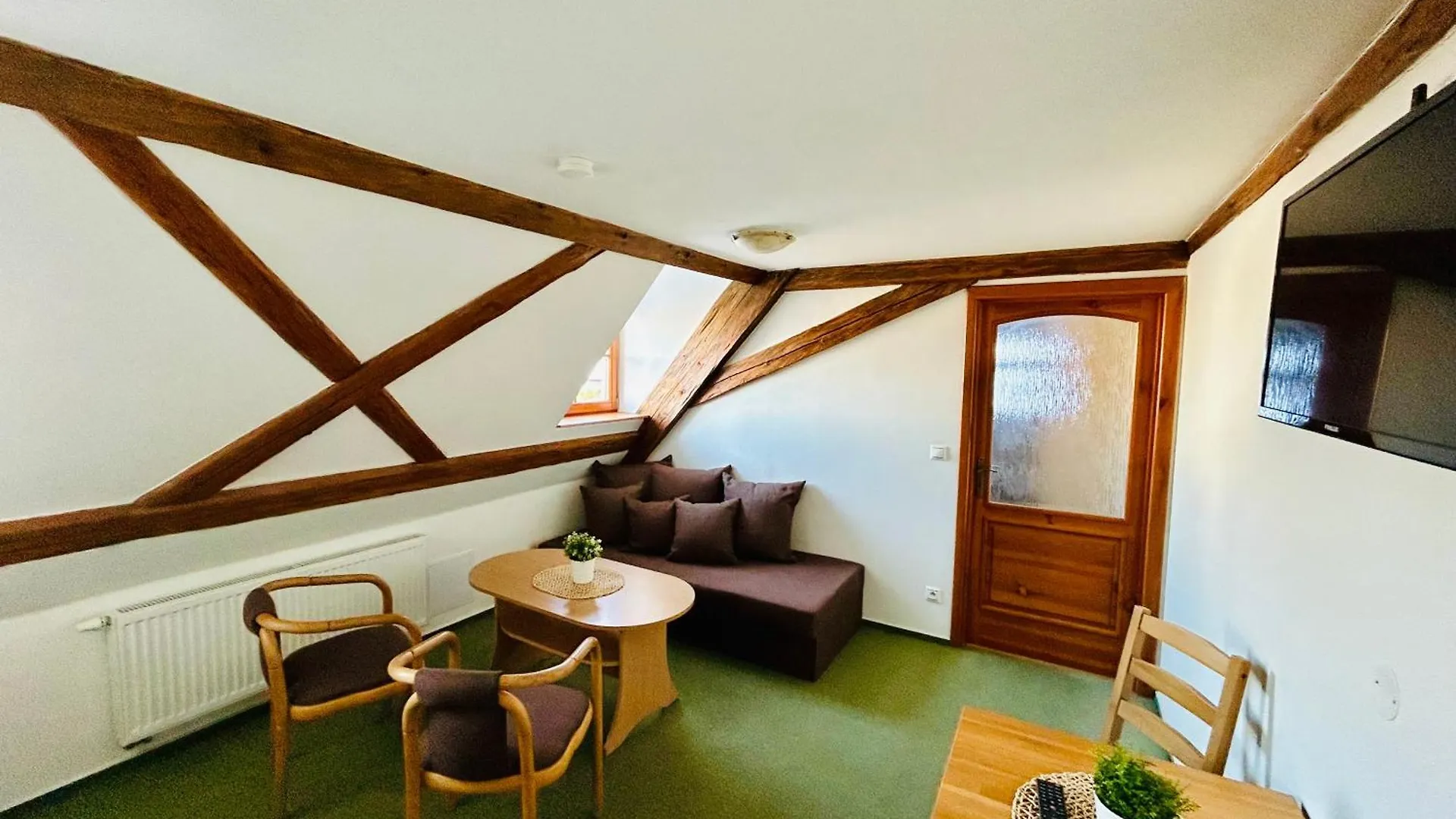 Krusne Hory Erzgebirge Wellness Apartments Dvur Stran Karlovy Vary 0*,
